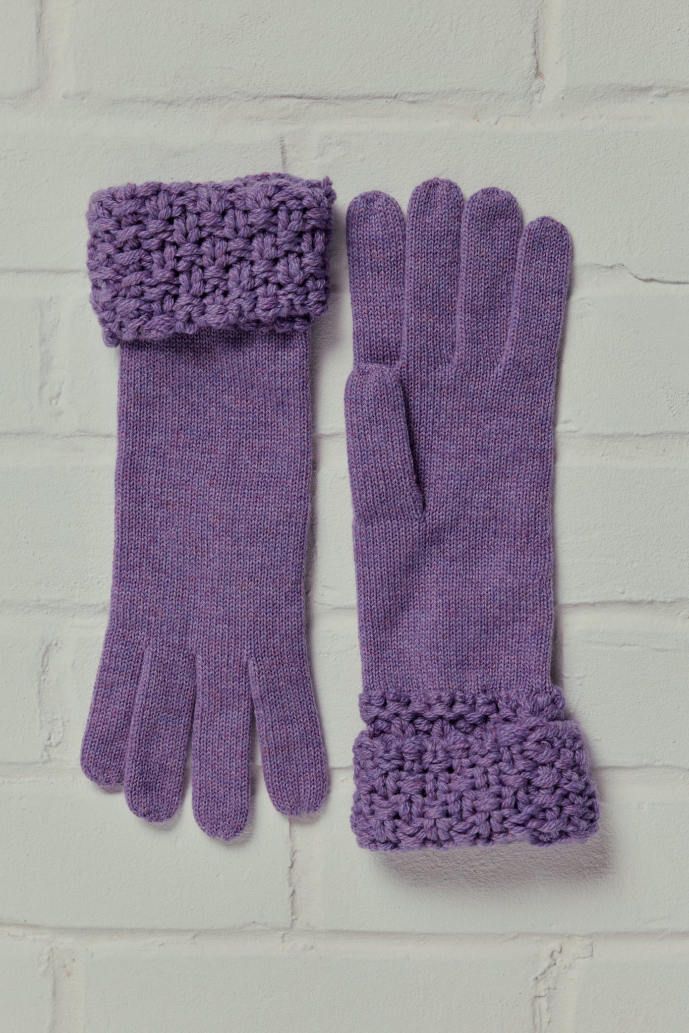 CANADIENNE Cashmere gloves with hand-knitted cuffs