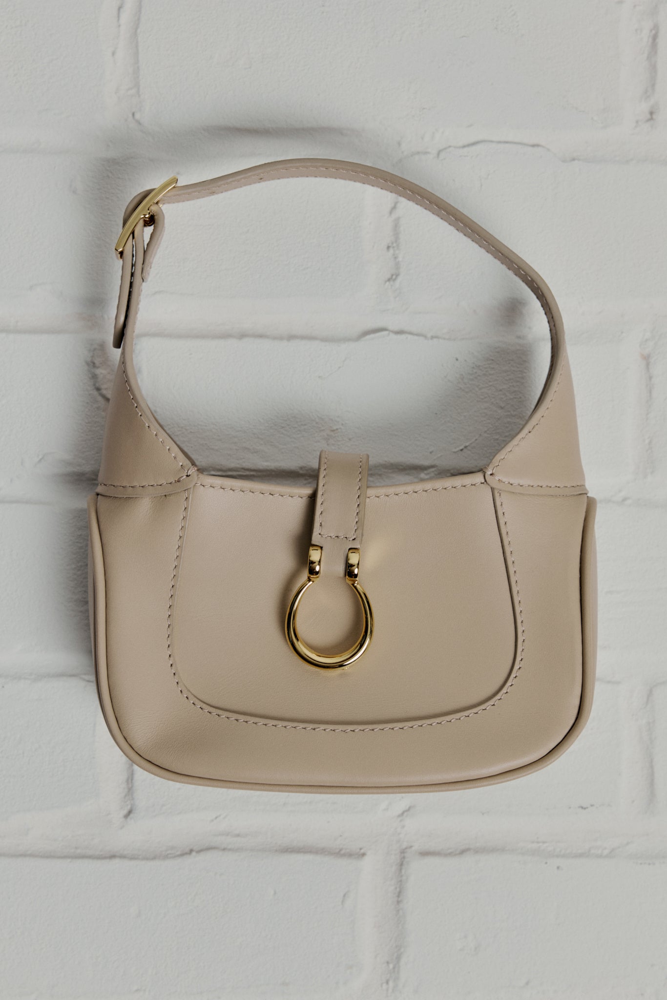 MILANO Small leather handbag 