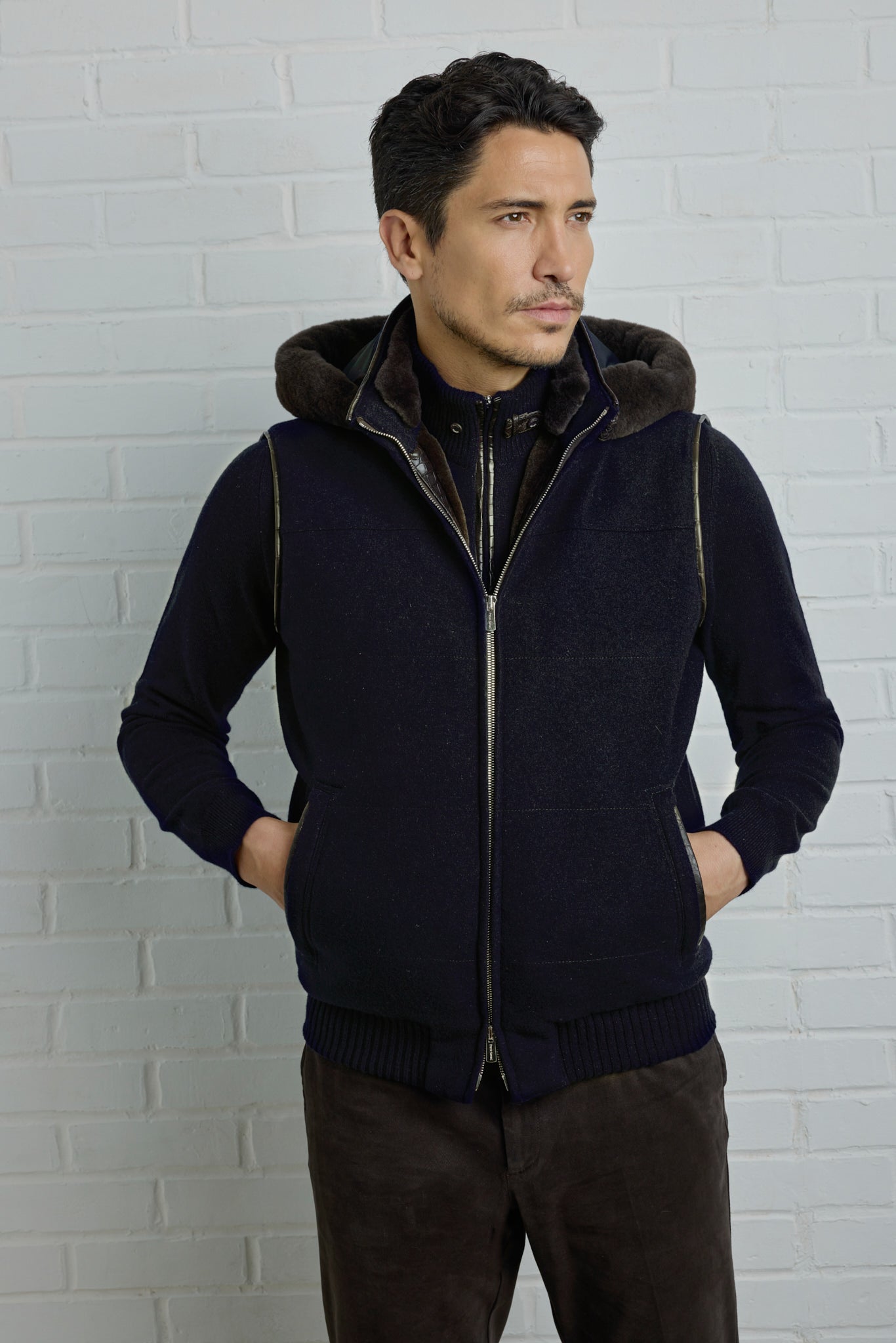 ELVIS Hooded vest in Ultimum cashmere® felt, mink lining and ultra light alligator details