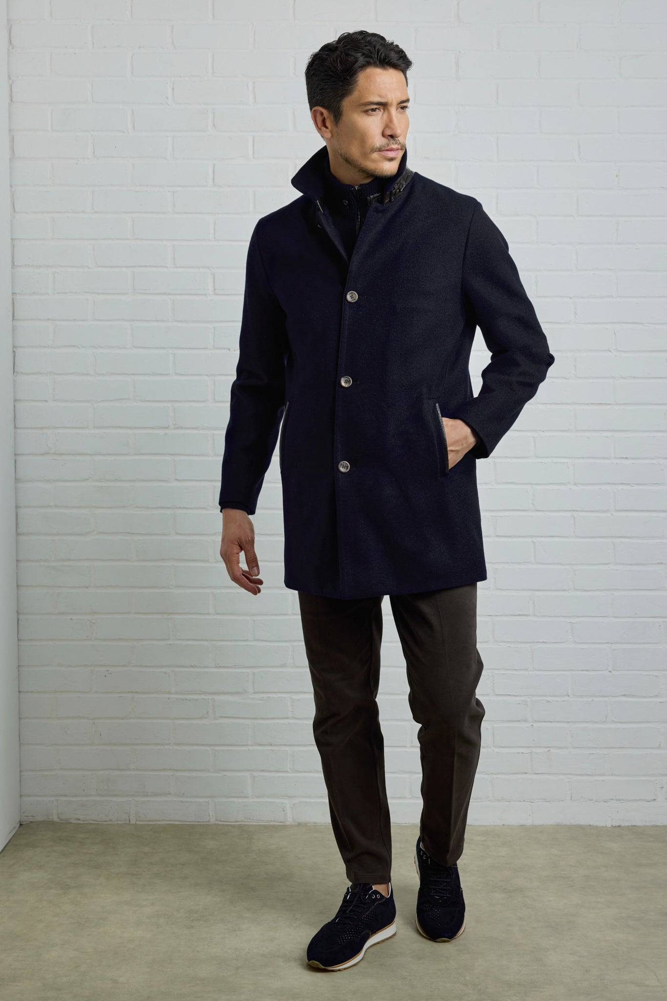 Manteau FLINT en Ultimum cashmere®, doublure en vison et détails en alligator ultra light