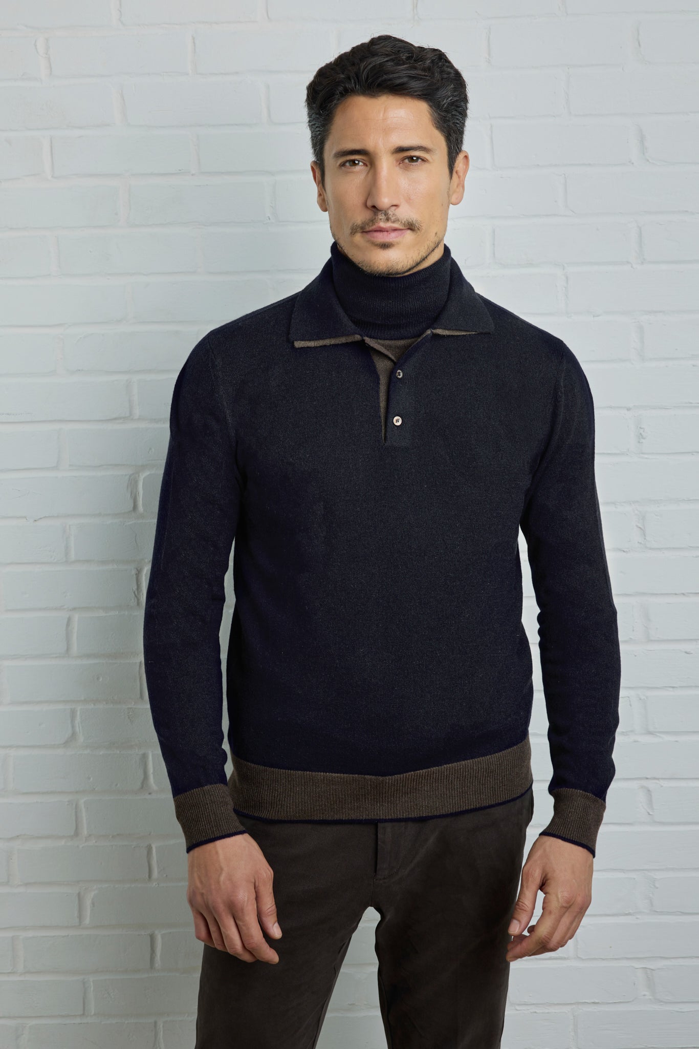 Two-tone double polo collar sweater in Ultimum cashmere®