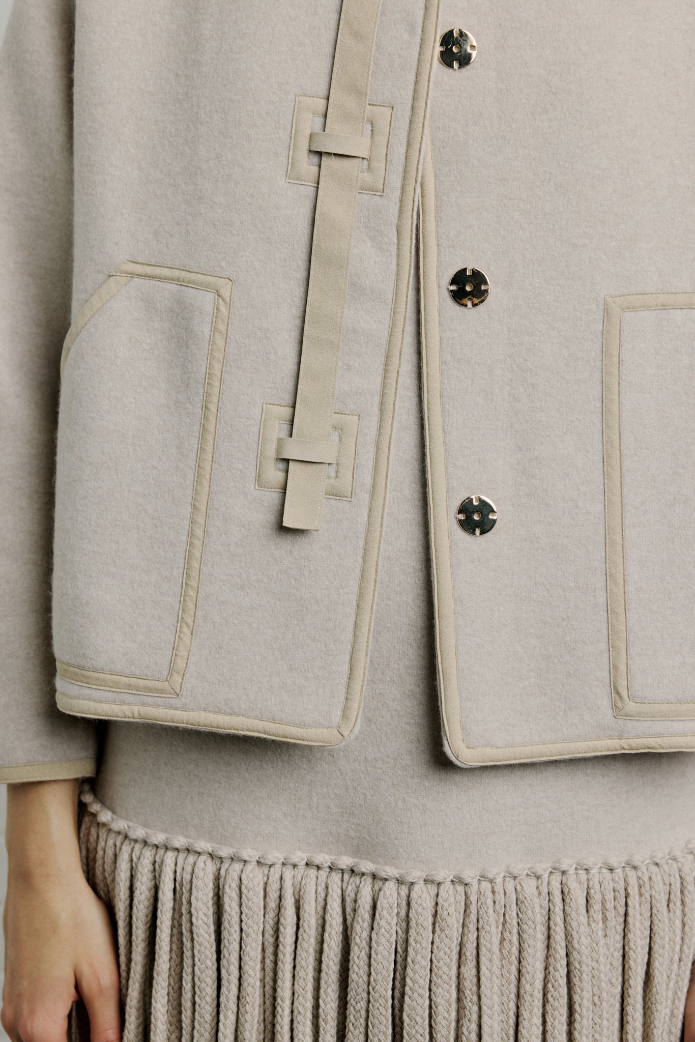 KIK Short cashmere jacket with suede details 