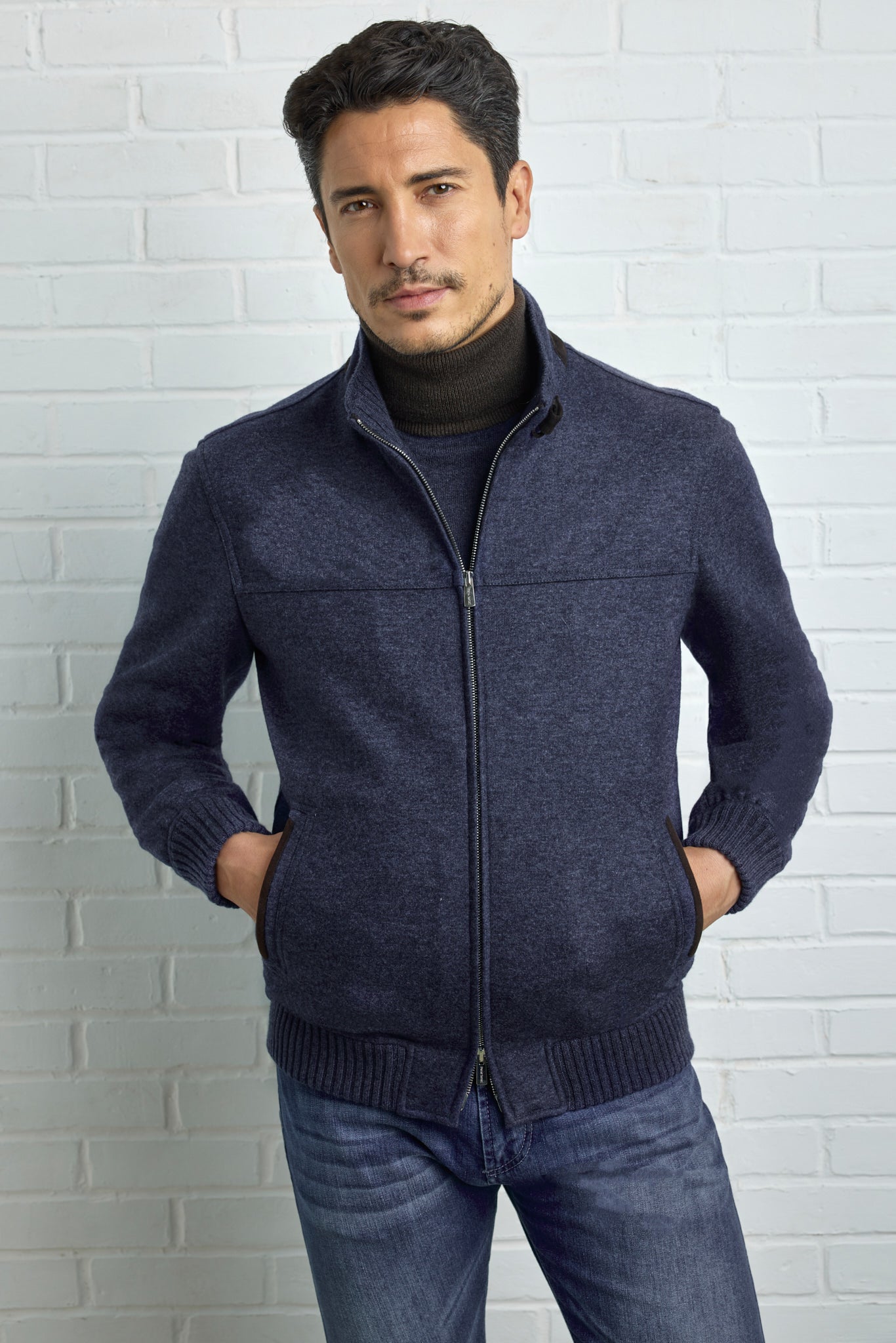 Blouson bomber CONFORT en Ultimum cashmere® felt et détails en suede ultra light