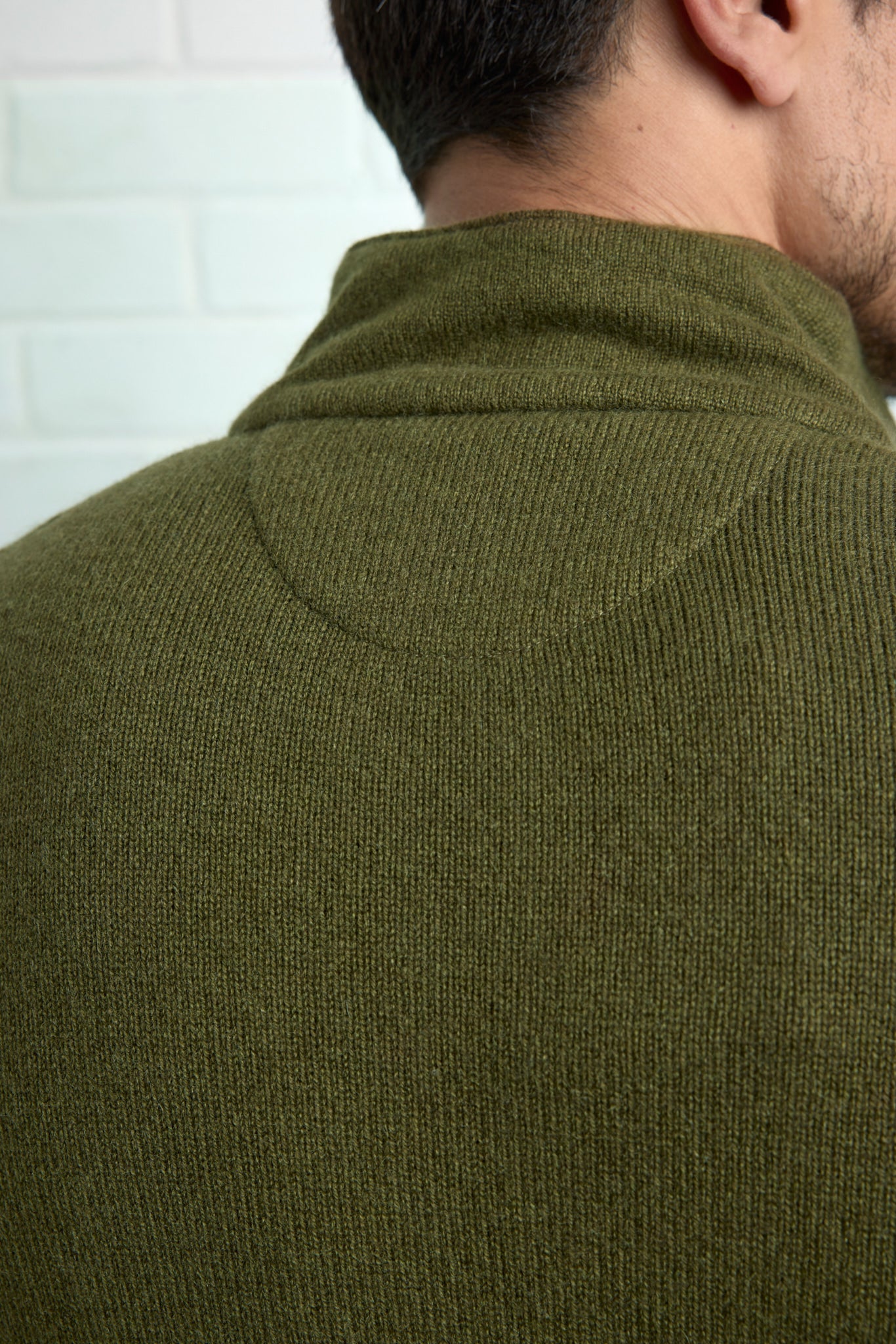 Cardigan IAN RAIN en Ultimum cashmere® et détails en suede ultra light