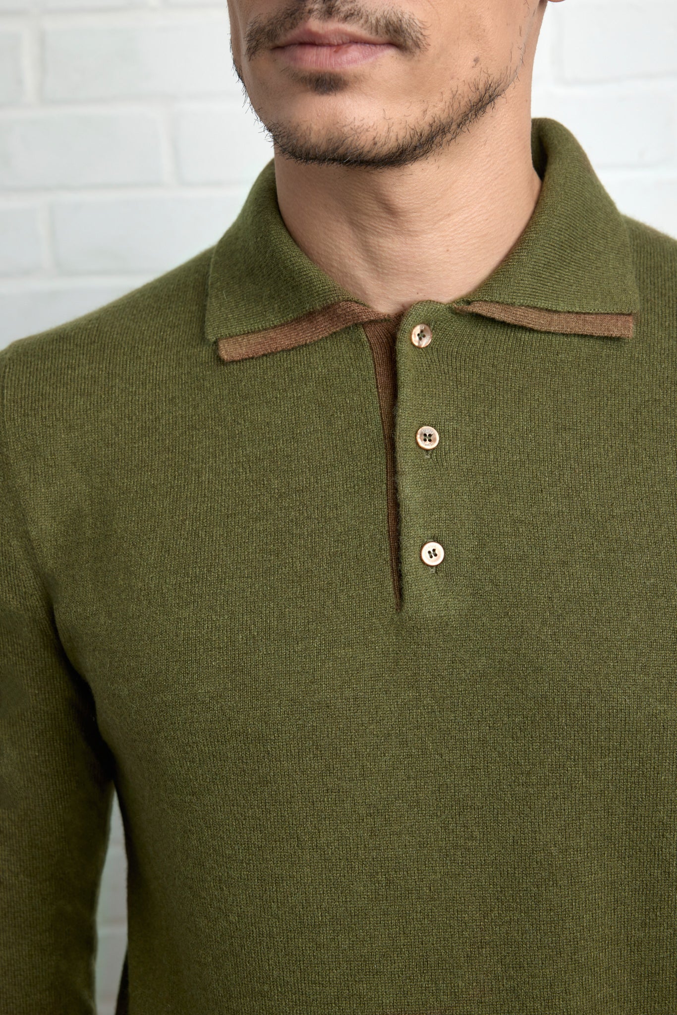 Two-tone double polo collar sweater in Ultimum cashmere®